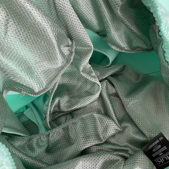 Huk Swim Trunks Men's Size XXL Lined Elastic Waist 6" Inseam Beach Fishing - Picture 10 of 11